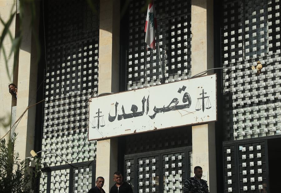  هل يُرفَع الغطاء؟