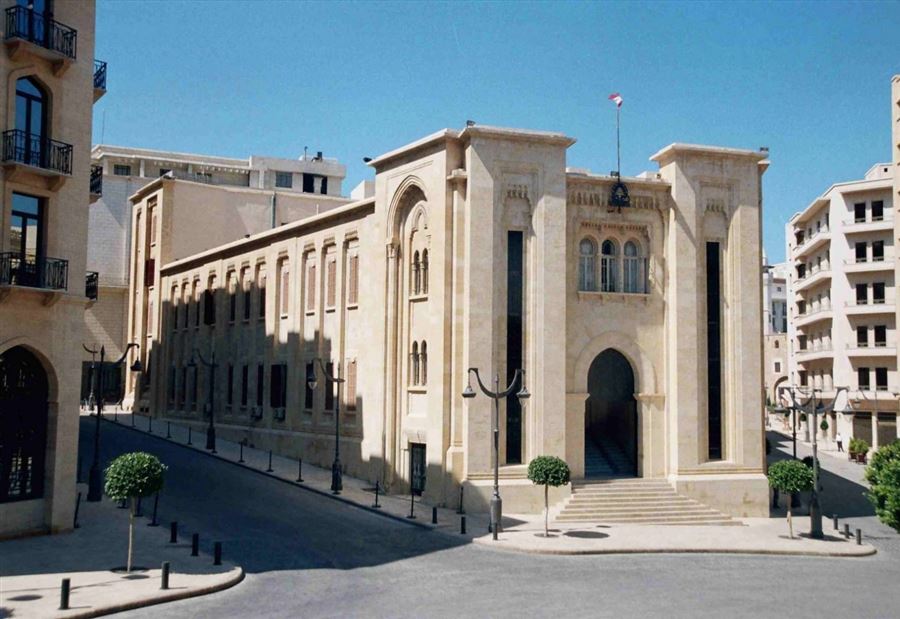 إرجاءُ جلسة اللجان المشتركة 