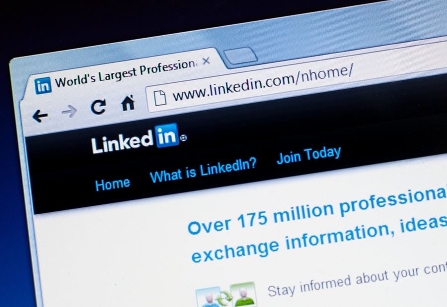 10 نصائح لتحسين ملفك الشخصي على "LinkedIn"