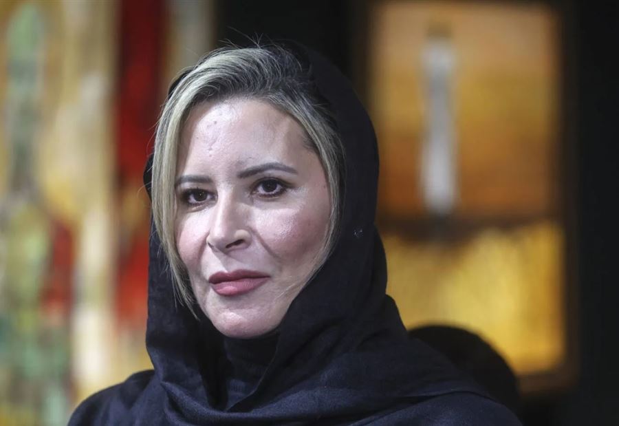 "ضحية نزوات انتقامية"... عائشة القذافي تناشد عون لإنهاء معاناة شقيقها! "ضحية نزوات انتقامية"... عائشة القذافي تناشد عون لإنهاء معاناة شقيقها!