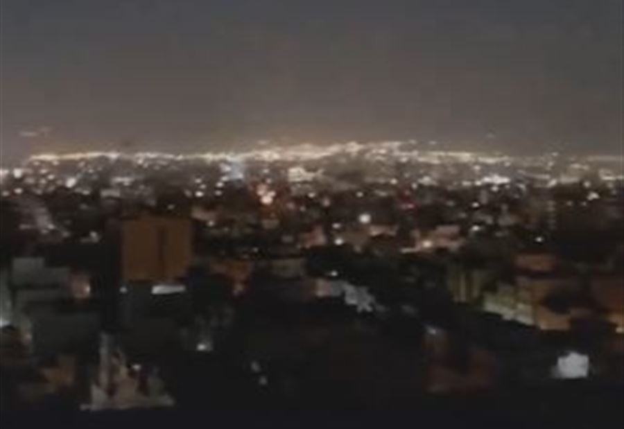 "لحظاتٌ من التصدي"... فيديو من سماء طهران! 