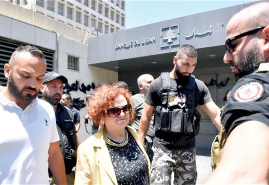 بعد مداهمة الأمس... هل يتم توقيف القاضية عون؟! 