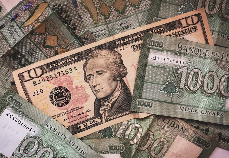 سعرُ دولار السوق السوداء صباح اليوم الأحد