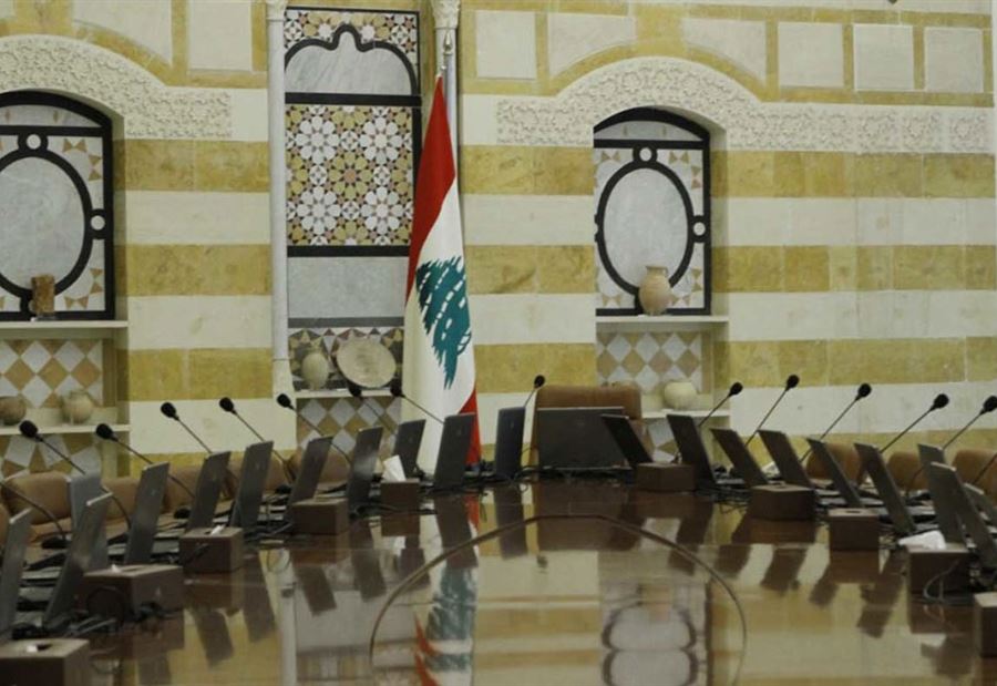وزير سابق... للحلّ
