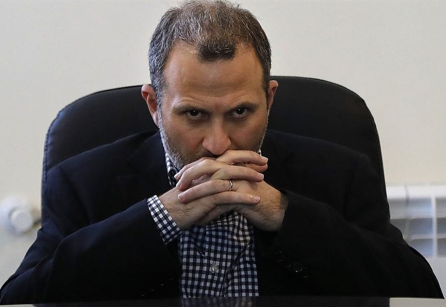 باسيل: «أنا الحاكم بأمر الله» 