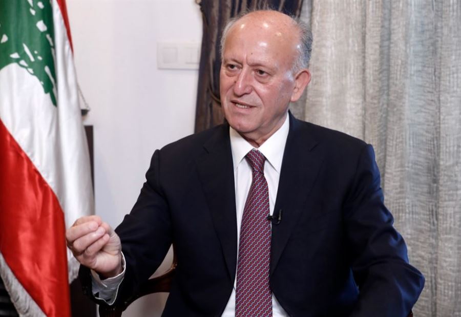 "دعوةٌ" من ريفي "إلى العالم"!