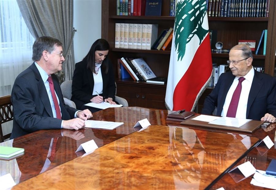 عون استقبل ساترفيلد: لبنان متمسك بسيادته