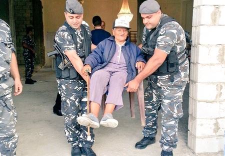 على طريقتها الخاصة..  قوى الأمن "حدك" ! 