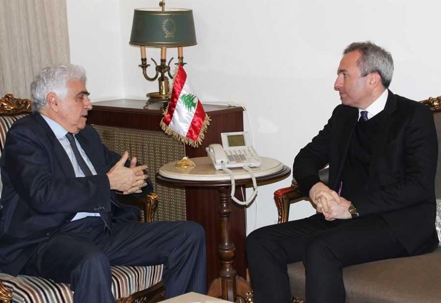 بريطانيا تعلن إستعدادها مساعدة لبنان 