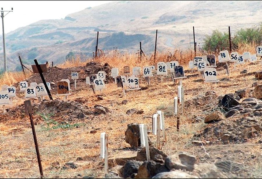 بينهم السنوار... رفات 665 فلسطينيا في "مقابر الأرقام"