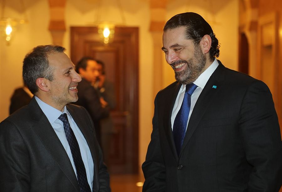 "عسر هضم"