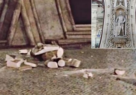 "سيلفي" تحطم تمثالاً تاريخياً لأحد ملوك البرتغال