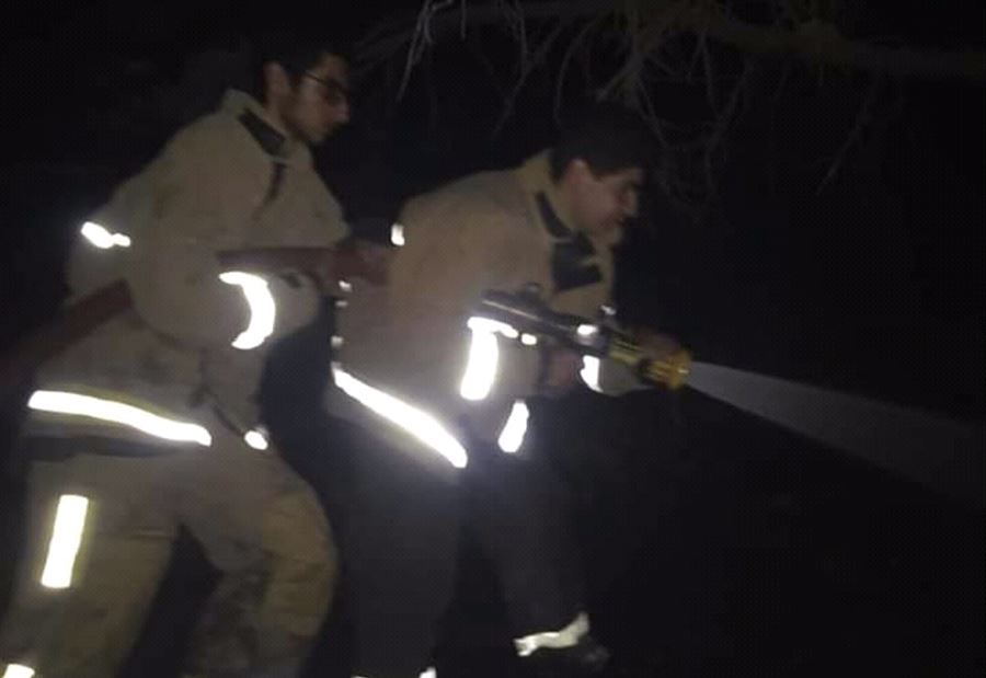 إخماد حريقين في عكار ليلاً  إخماد حريقين في عكار ليلاً