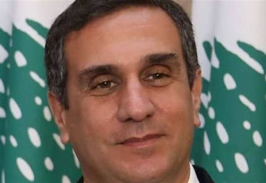 مُستشار رئيس الجمهورية: لا علاقة لي بهذه المحروقات!
