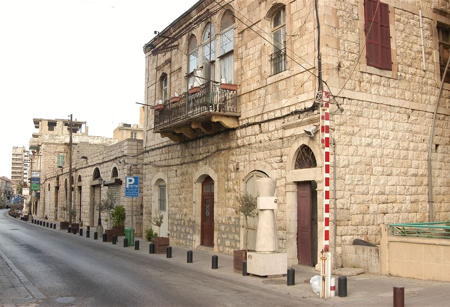 مهرجان... دفع الأموال!