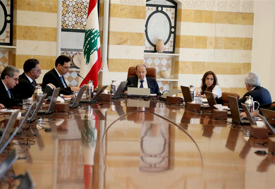 إشادة... "ناقصة"