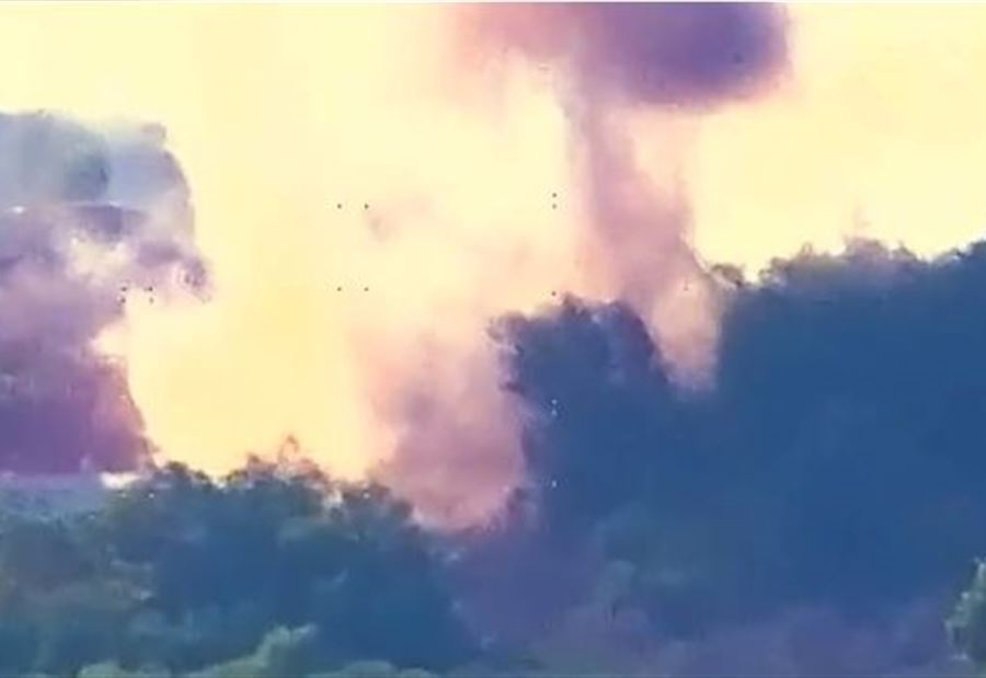 بالفيديو: إستهداف تجمع لجنود اسرائيليين في راميا