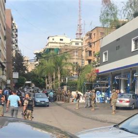 مداهمة منزل مرشح سابق للإنتخابات ومصادرة أسلحته