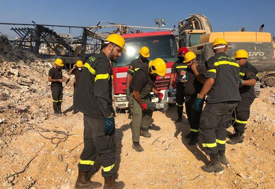 صورٌ لعمليات البحث عن المفقودين اثر انفجار مرفأ بيروت