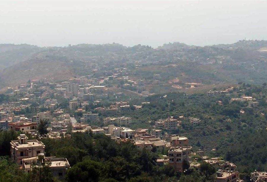 في سبلين... عائلة تنجو بأعجوبة!
