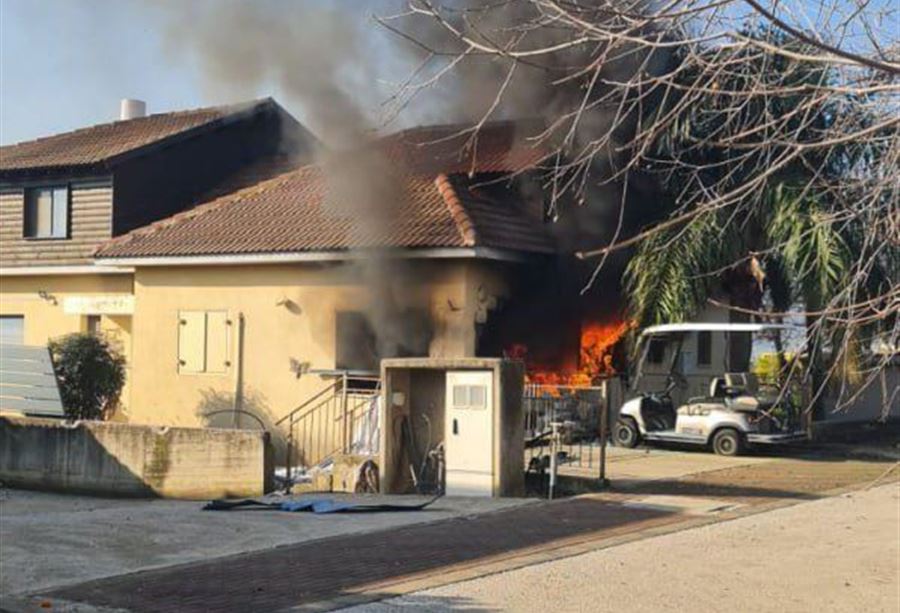 قصف متبادل... إطلاق صاروخين من لبنان على شمال إسرائيل! (فيديو) قصف متبادل... إطلاق صاروخين من لبنان على شمال إسرائيل! (فيديو)