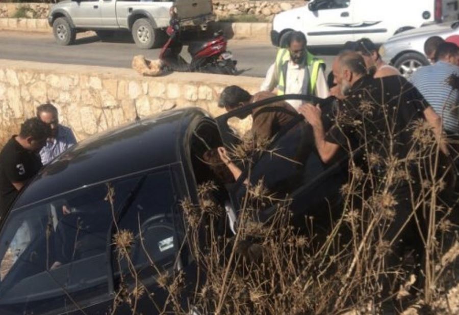 بالصورة: حادث سير مروع... وسقوط 4 جرحى