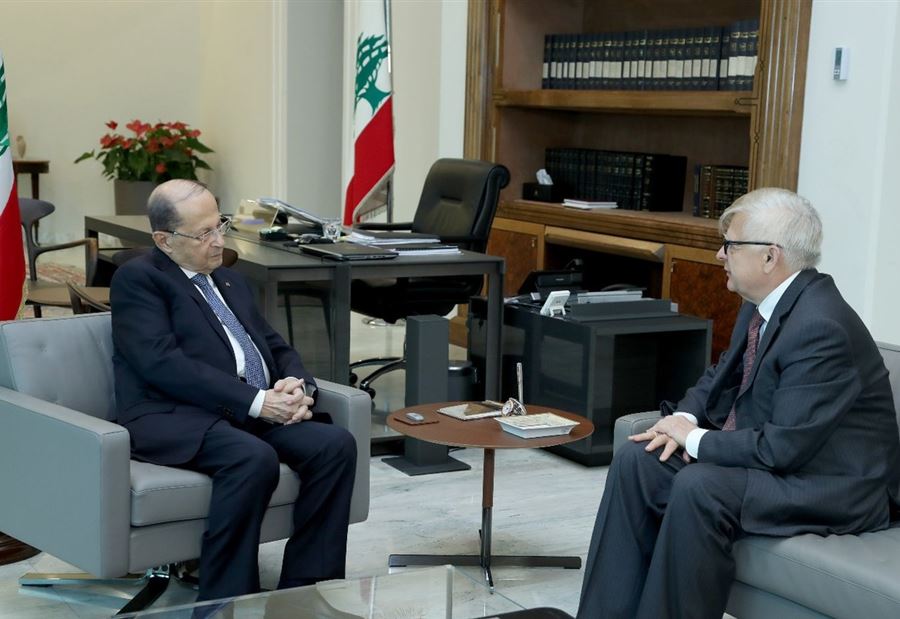 بالصور: عون يتسلم أوراق اعتماد ستة سفراء جدد