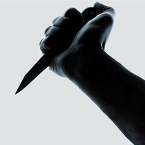 جريح في النبي عثمان نتيجة خلافات عائلية 
