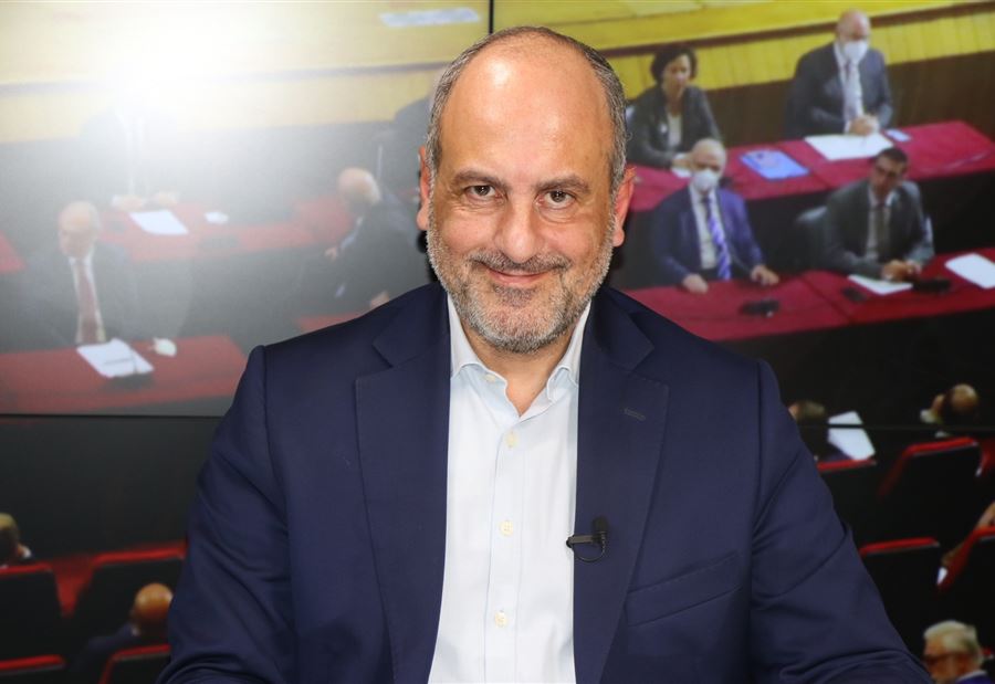 "واجهنا  الحزب"... بو عاصي لجنبلاط: اعتقدناك "متشدداً" مثلنا
