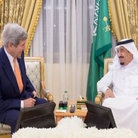 الملك سلمان يستعرض مستجدات المنطقة مع كيري