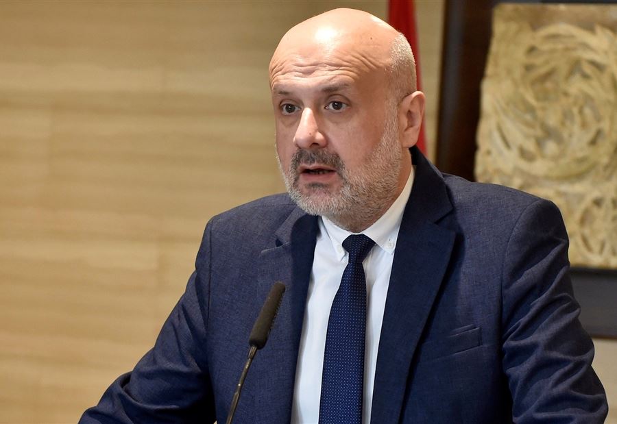 بشأن منع دخول اللبنانيين... مولوي: نعمل لإيجاد حل مع دمشق