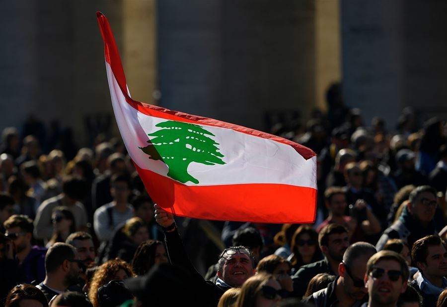 لقاءٌ "سري" بين المعارضة والتيار!
