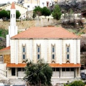 سرقة "صناديق تبرعات" كنائس في زحلة