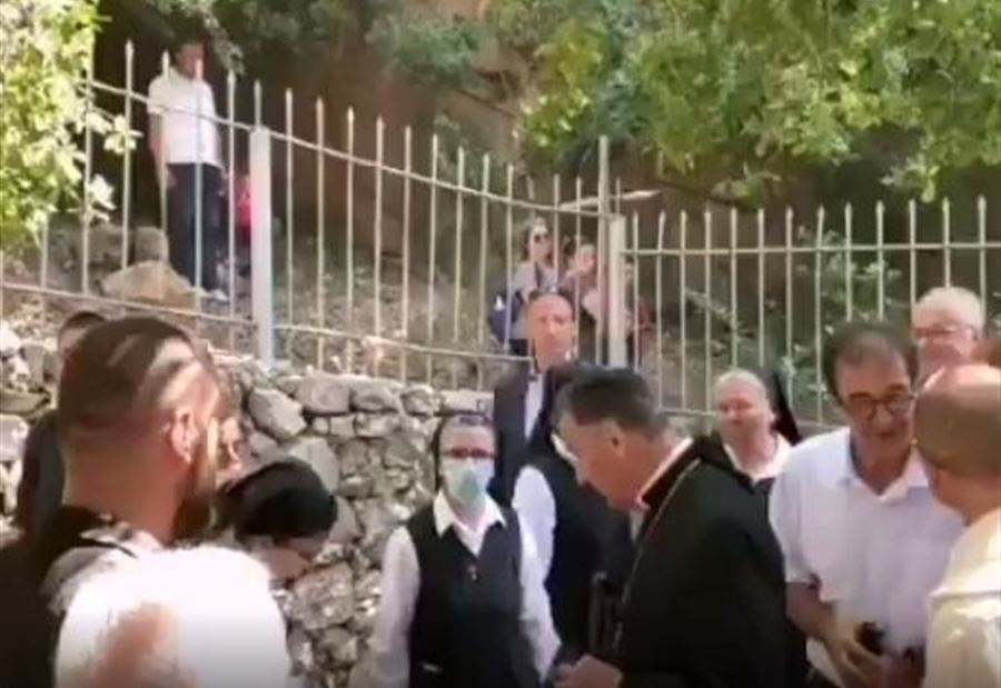 بالفيديو: البطريرك الراعي في وادي قنوبين  بالفيديو: البطريرك الراعي في وادي قنوبين