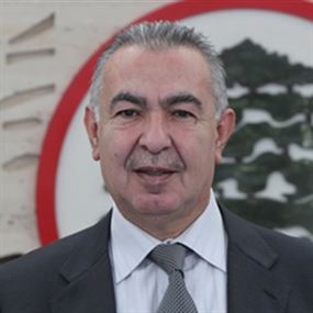 أبو خاطر: خطاب الحريري كان واقعياً ومسؤولاً