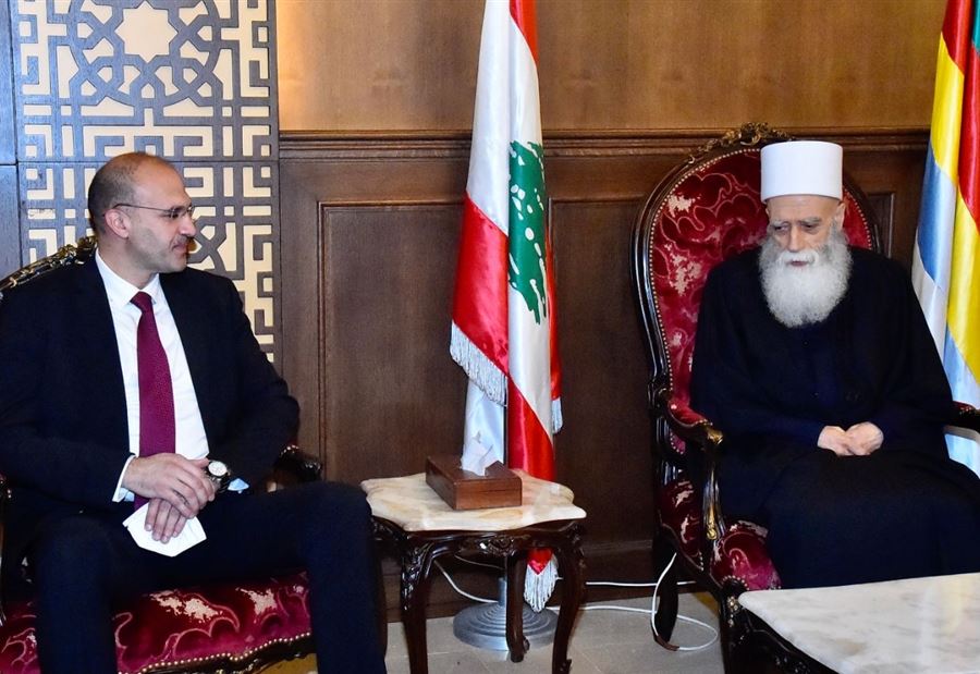 وزير الصحة يتحدّثُ عن العودة الى الحياة الطبيعية