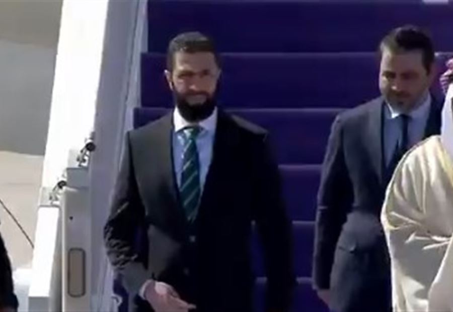 بالفيديو: وصول الشرع إلى السعودية بالفيديو: وصول الشرع إلى السعودية