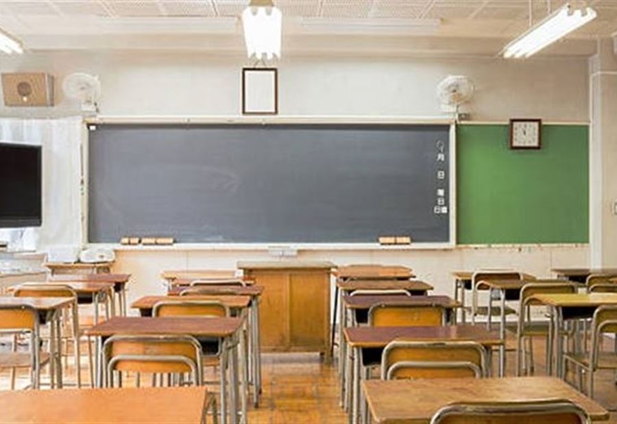 المدارس تفتح غدًا... والغاء عطلة عيد جميع القديسين استثنائيًا!