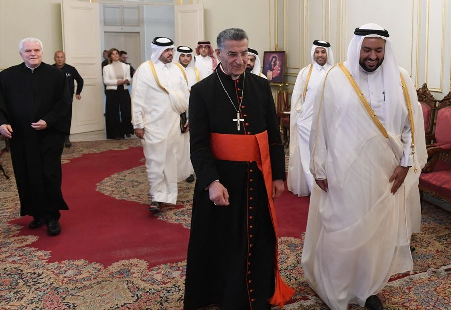 بالصور: الموفد القطري في بكركي 