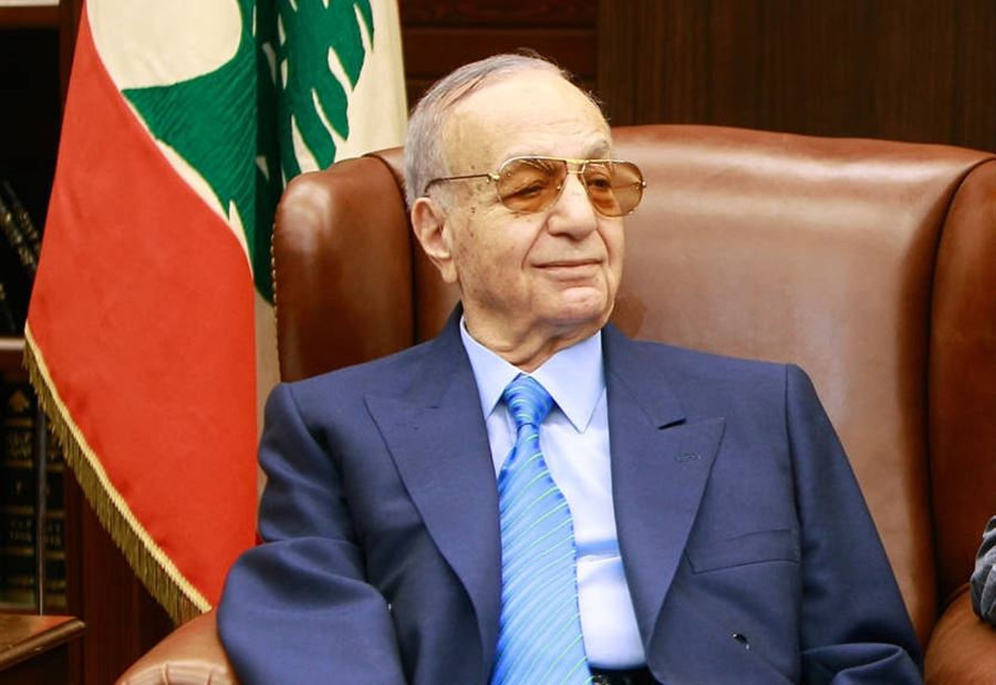 اشاعة تطال ميشال المر 