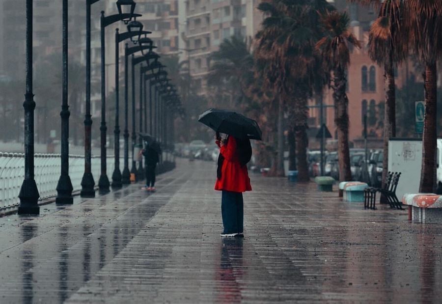تحضروا لـ Weekend بارد... أمطار رياح وثلوج! 