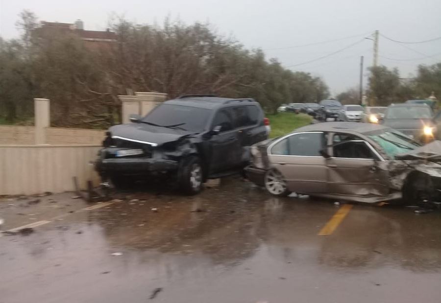 بالصور: حادث سير مروع بين سيارتين في الكورة