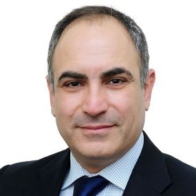 أسود: عزيزي الرئيس المكلف بيان التسمية شيء والمرسوم شيء آخر