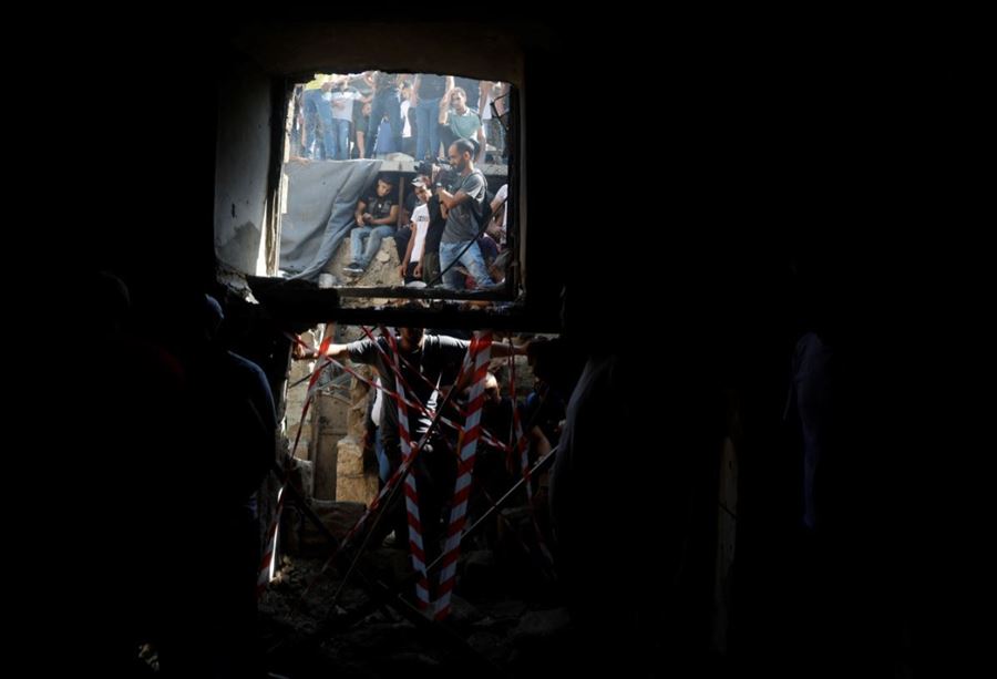 بعد أقل من يومين على الهدنة... مداهمات إسرائيلية ومقتل قيادي فلسطيني