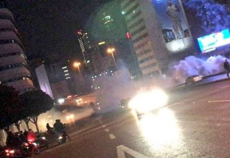 بالفيديو: توتّرٌ في جسر الرينغ وإطلاق قنابل مسيلة للدموع