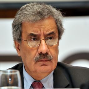 نحاس: كل منا معزول ضمن طائفته