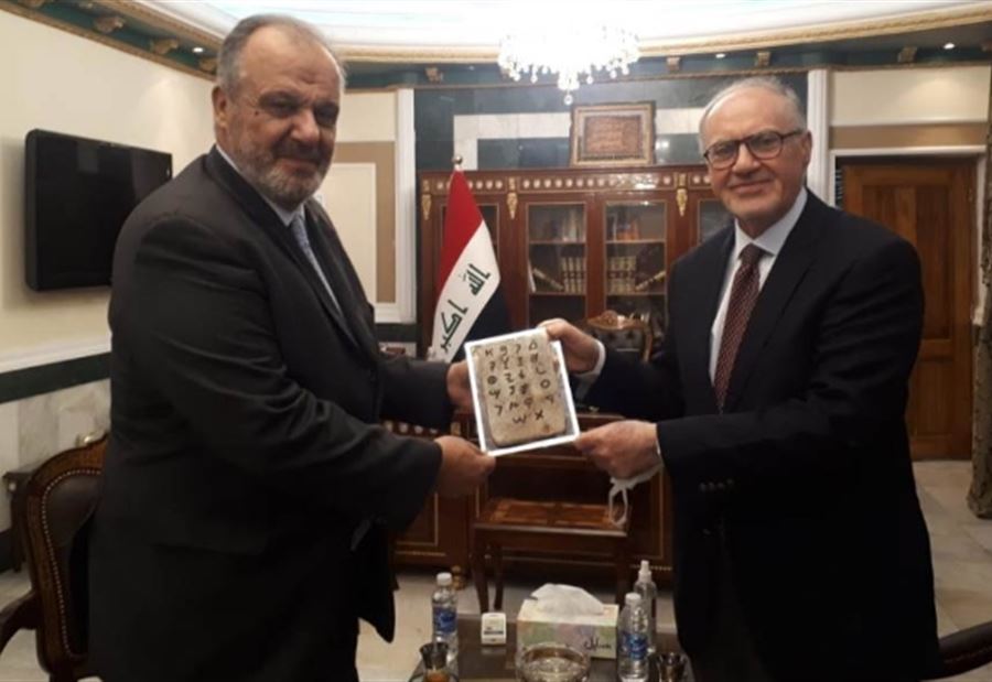 بوشكيان من العراق طلب إلغاء الرسوم الجمركية على السلع اللبنانية