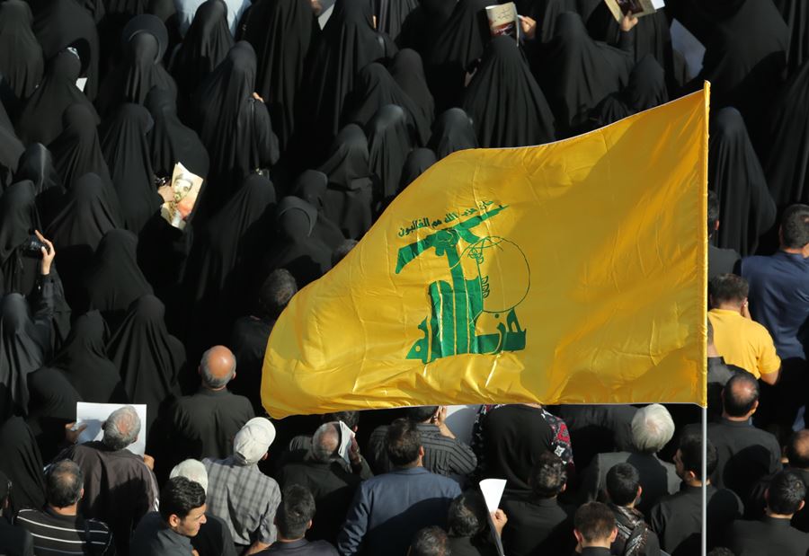 "حزب الله ينتظرُ موقف دياب"!