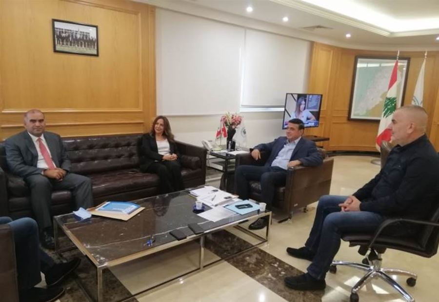 تداعياتُ حريق المرفأ بين نجار وعكر 
