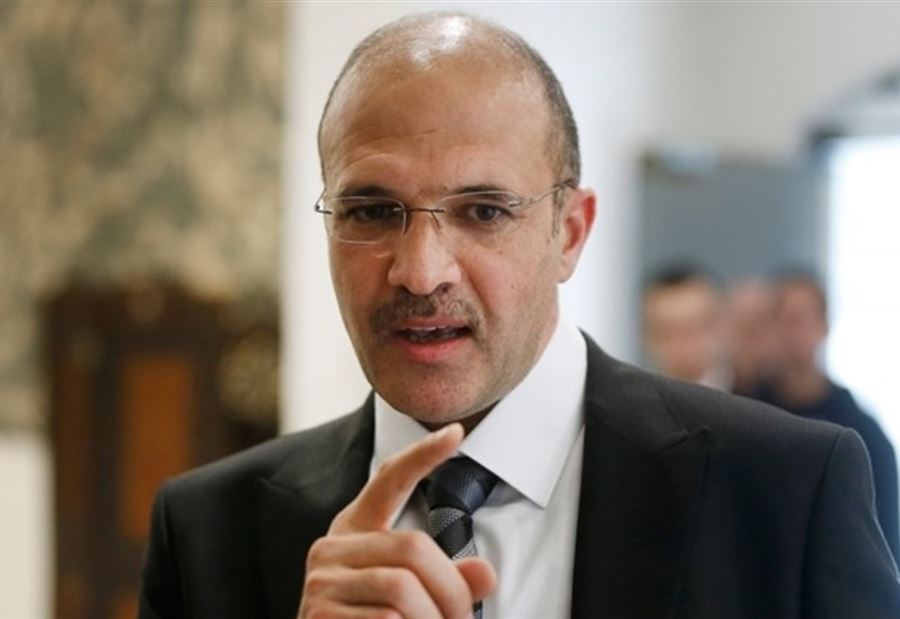 إعادةُ فتح المدارس... حسن يضعُ آلية الوقاية  إعادةُ فتح المدارس... حسن يضعُ آلية الوقاية